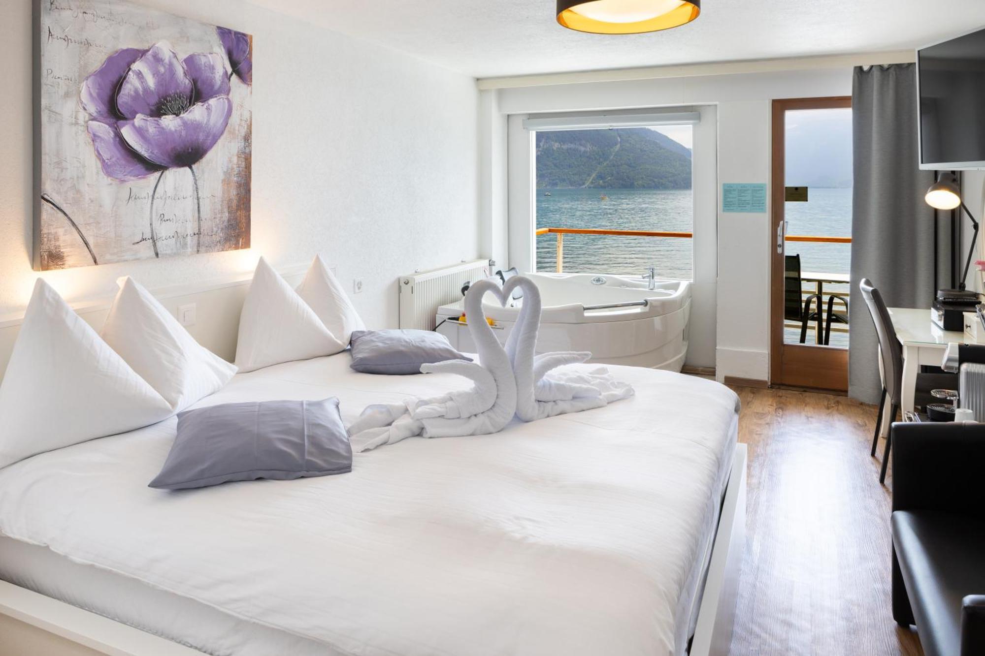 Strandhotel Seeblick Faulensee Dış mekan fotoğraf
