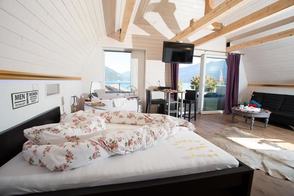 Strandhotel Seeblick Faulensee Dış mekan fotoğraf