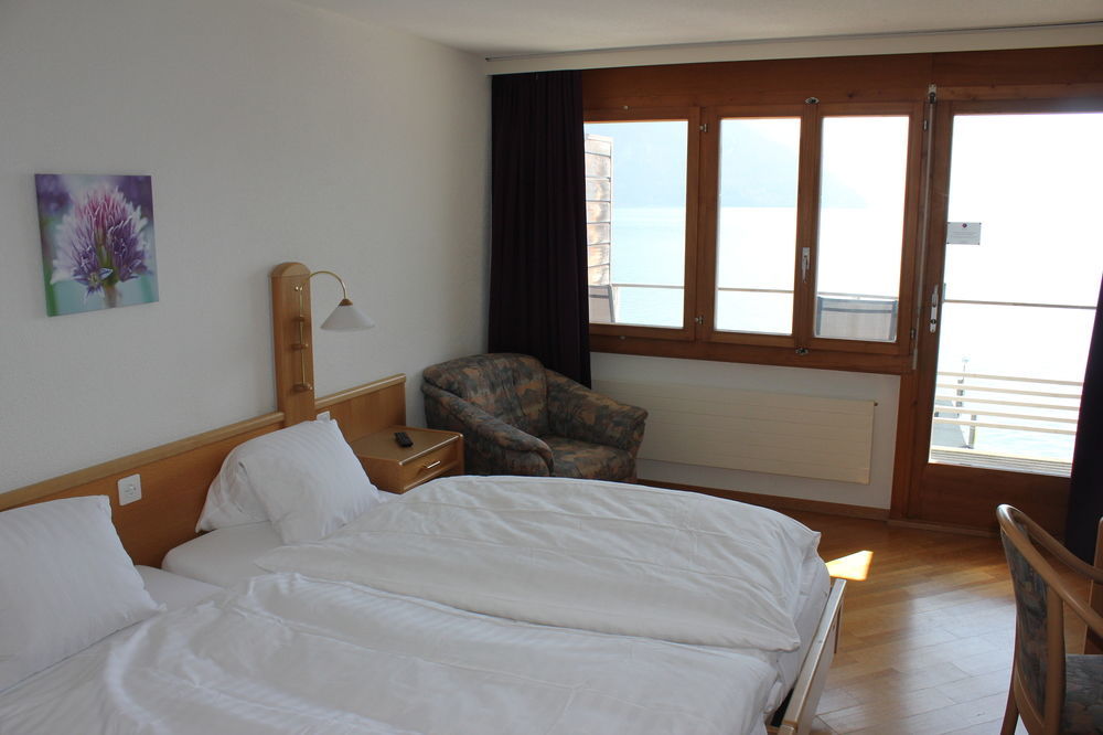 Strandhotel Seeblick Faulensee Dış mekan fotoğraf